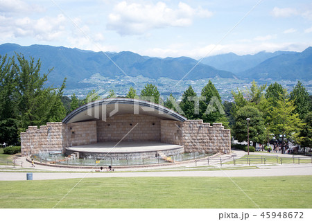 山梨県　笛吹川フルーツ公園　野外ステージ 45948672