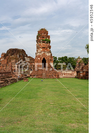 タイ・アユタヤ遺跡　ワット・プラ・マハタートの遺跡群 45952546