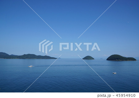 瀬戸内海と島々 45954910