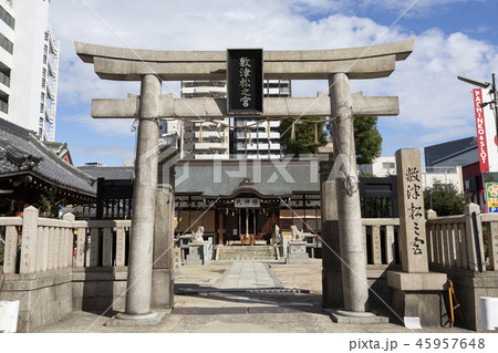 敷津松之宮の鳥居と拝殿 45957648