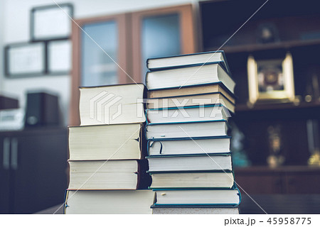 法律関係 45958775