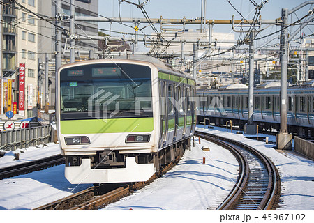 【山手線　E231系　御徒町駅】 45967102