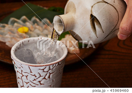 白身魚の刺身で乾杯 45969460