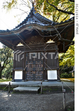 横浜三渓園　旧天瑞寺寿塔覆堂 45973750