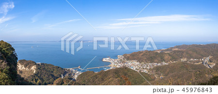 鋸山から見た房総半島と東京湾 鋸山から見た房総半島と東京湾 45976843