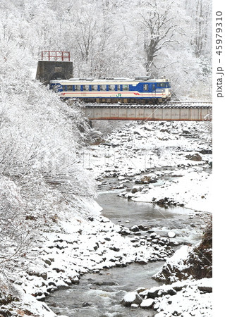 雪景色の只見線 45979310