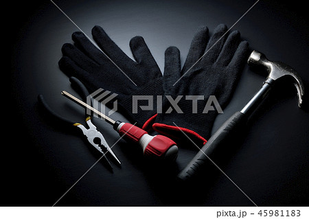 工具と軍手 工具と軍手 45981183