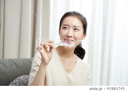 女性 女 女の子 45981745