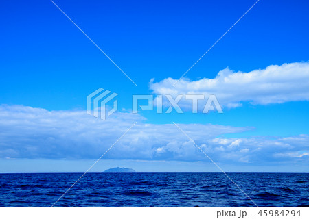 神宿る島沖ノ島【福岡県】 神宿る島沖ノ島【福岡県】 45984294