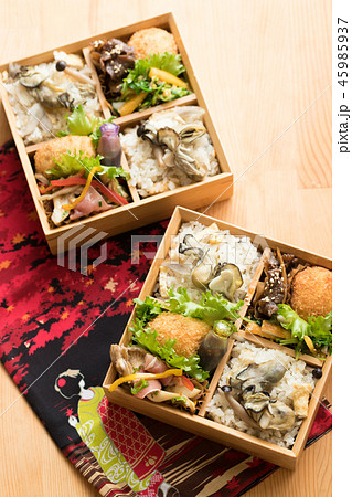 牡蠣飯の行楽弁当 牡蠣飯の行楽弁当 45985937