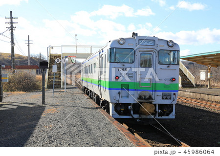 尺別駅にて、キハ40 1765。 45986064