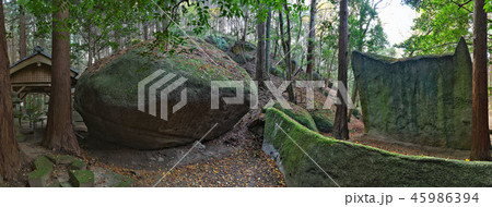 【天石立神社】 (高解像度版) 奈良県奈良市柳生町柳生字岩戸谷 45986394