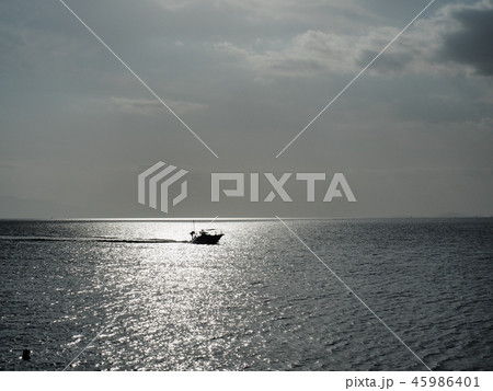 午後の播磨灘　赤穂唐船沖 45986401