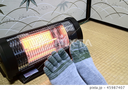 カーボンヒーターと五本指ソックス カーボンヒーターと五本指ソックス 45987407