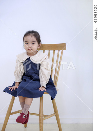 1人 一人 子供 45993529