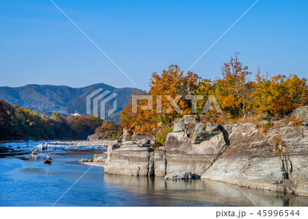 秋の長瀞 岩畳の風景 45996544