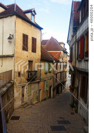 Auxerre old streets, France Auxerre old streets, France 46000204