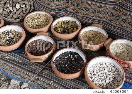 Variety of potatoes for sale in a market 46003094