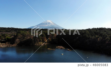 西湖と富士山 46005083