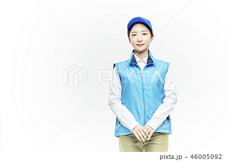 宅配便 配達員 女性 46005092