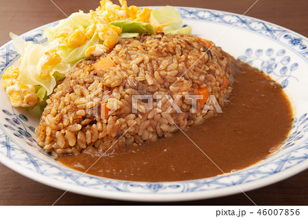 カレーピラフのカレーライス 46007856