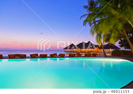 Pool and cafe on tropical Maldives island 46011155