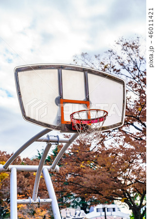 スポーツの秋 バスケットゴール 46011421