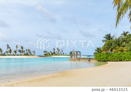 Amazing island in the Maldives 46013525