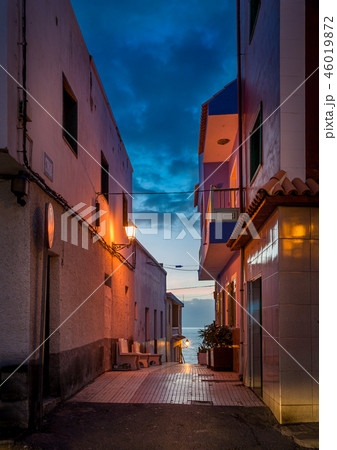 Night streets of Puerto Santiago, Tenerife 46019872