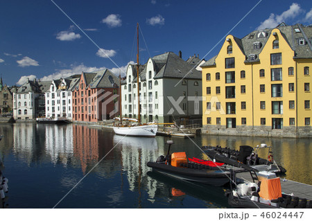 Alesund is a city in Norway. Alesund is a city in Norway. 46024447