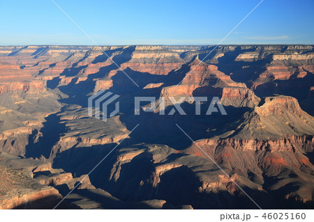 グランドキャニオン Yavapai Point からの朝の景色 グランドキャニオン Yavapai Point からの朝の景色 46025160