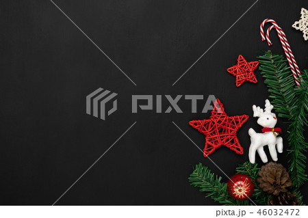 Merry Christmas decorations & Happy new year 2019. 46032472