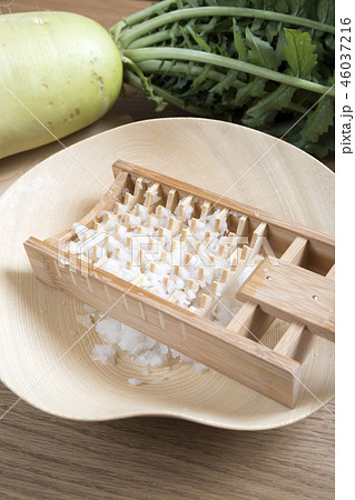 鬼おろし器と大根おろし　鬼おろし 46037216