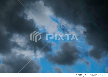 Beautiful rain clouds 46040658