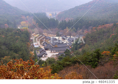 来蘇寺 韓国 紅葉 46041335