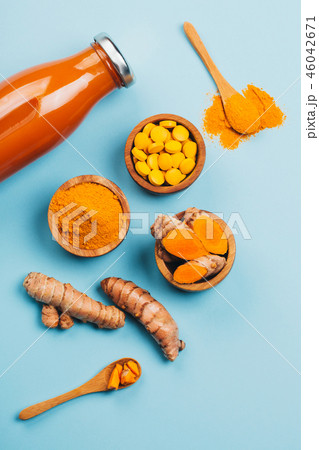 Mess of turmeric plant in different conditions. 46042671