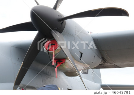 輸送機のプロペラ 輸送機のプロペラ 46045791