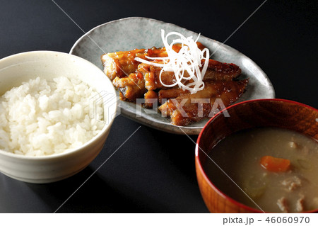 秋刀魚の蒲焼き定食 46060970
