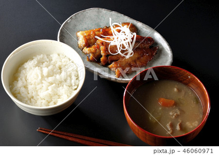 秋刀魚の蒲焼き定食 46060971