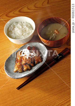 さんまの蒲焼き定食（湯気あり） 46061513