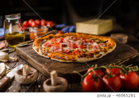 Rustic old style vintage pizza Rustic old style vintage pizza 46065281