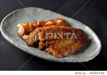秋刀魚の蒲焼き（湯気あり） 46069180