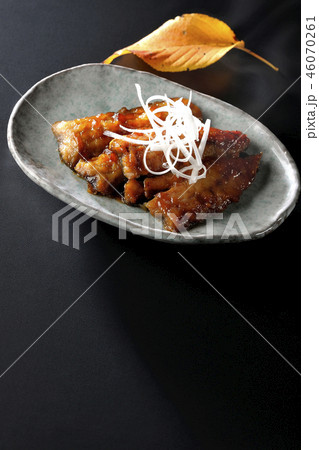 秋の味覚～さんま～（湯気あり） 46070261