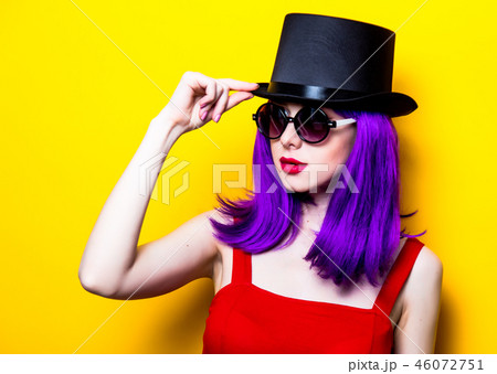 Portrait of young girl with purple color hair and Top hat Portrait of young girl with purple color hair and Top hat 46072751