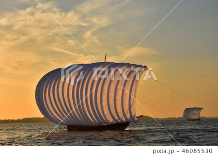 帆引き船 46085530