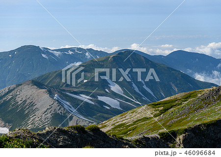 夏の雪倉岳と朝日岳 夏の雪倉岳と朝日岳 46096684