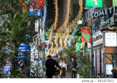 夜の吉祥寺 商店街 ペニーレイン 夜の吉祥寺 商店街 ペニーレイン 46107921