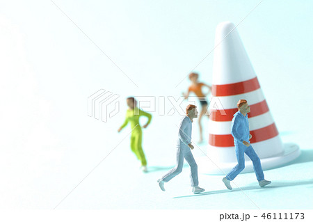 マラソン ダイエット 折り返し地点 マラソン ダイエット 折り返し地点 46111173