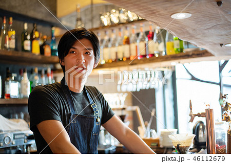 カフェ バリスタ 喫茶店  46112679