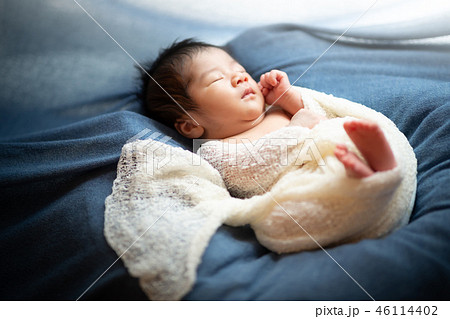 Newborn 46114402